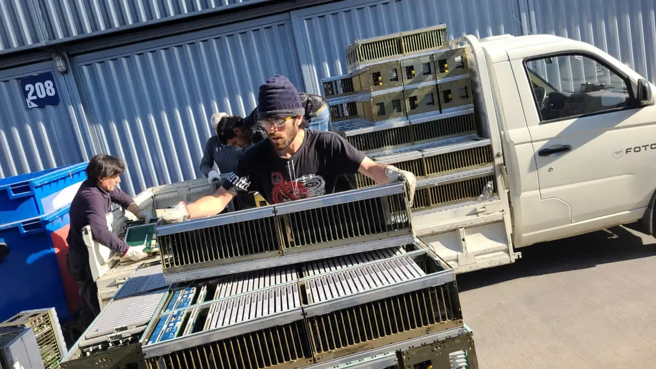 Retiro de servidores y equipamiento electrónico